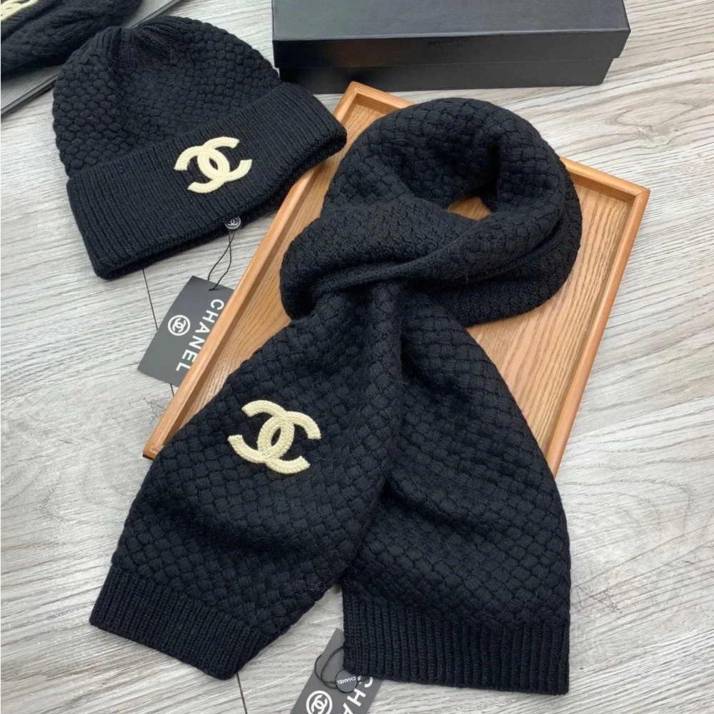 CHANEL Black Knit Logo Scarf with Cream CC Emblem